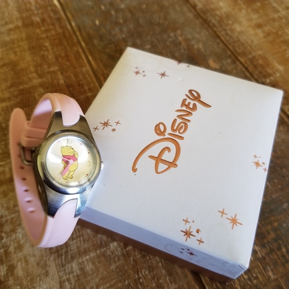 NWOT- Disney's Winnie The Pooh Watch - Picture 1 of 6